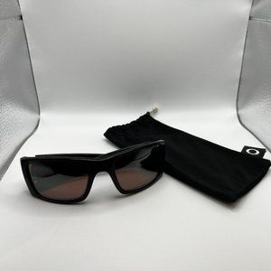 Oakleys Fuel Cell sun glasses